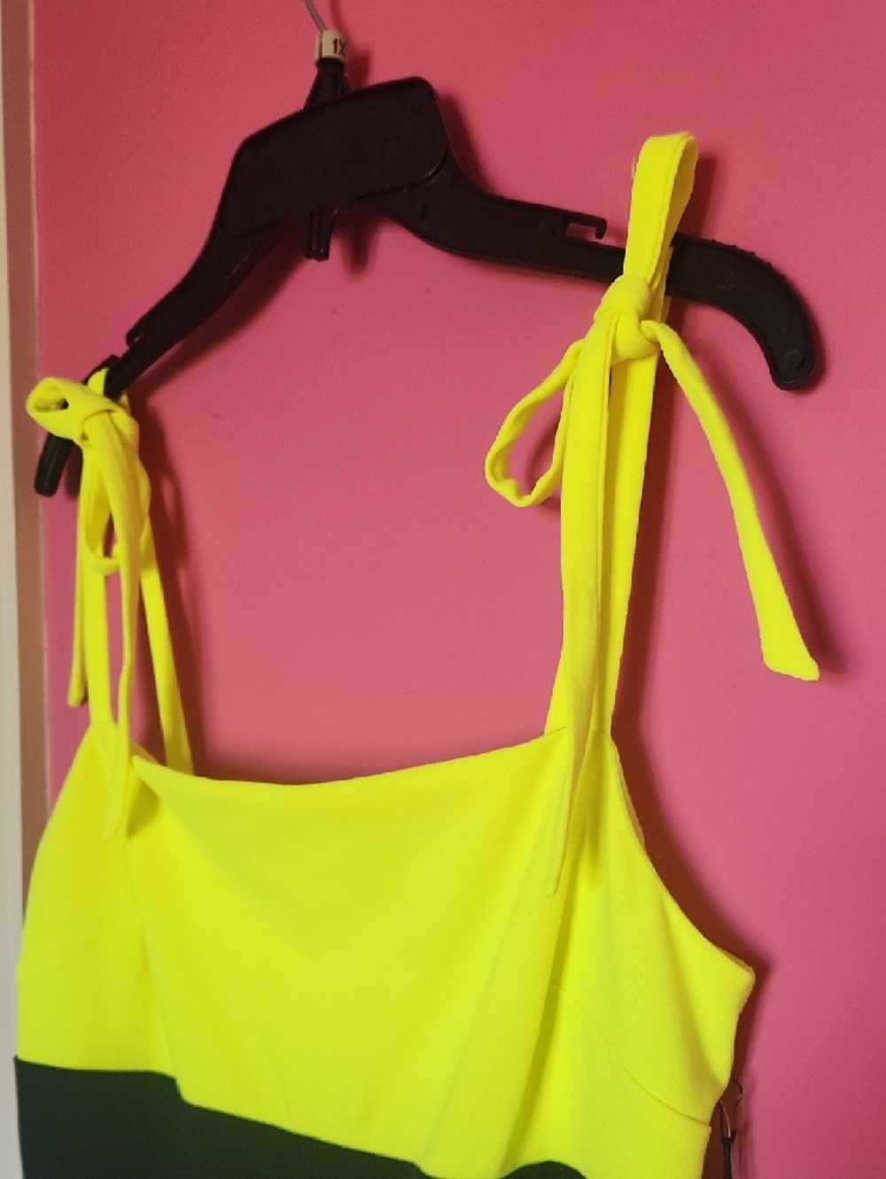 Christian Siriano Neon Yellow, Black & Lavender Tie-Shoulder Midi Dress - Picture 4 of 13